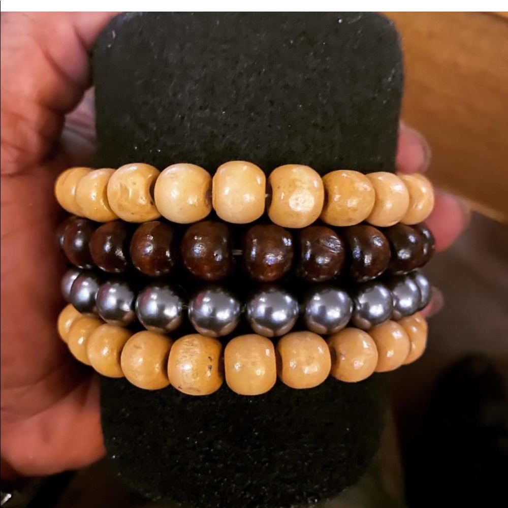 Mens Bead Set